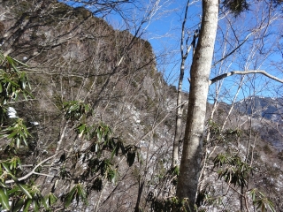 第３岩峰付近の側壁